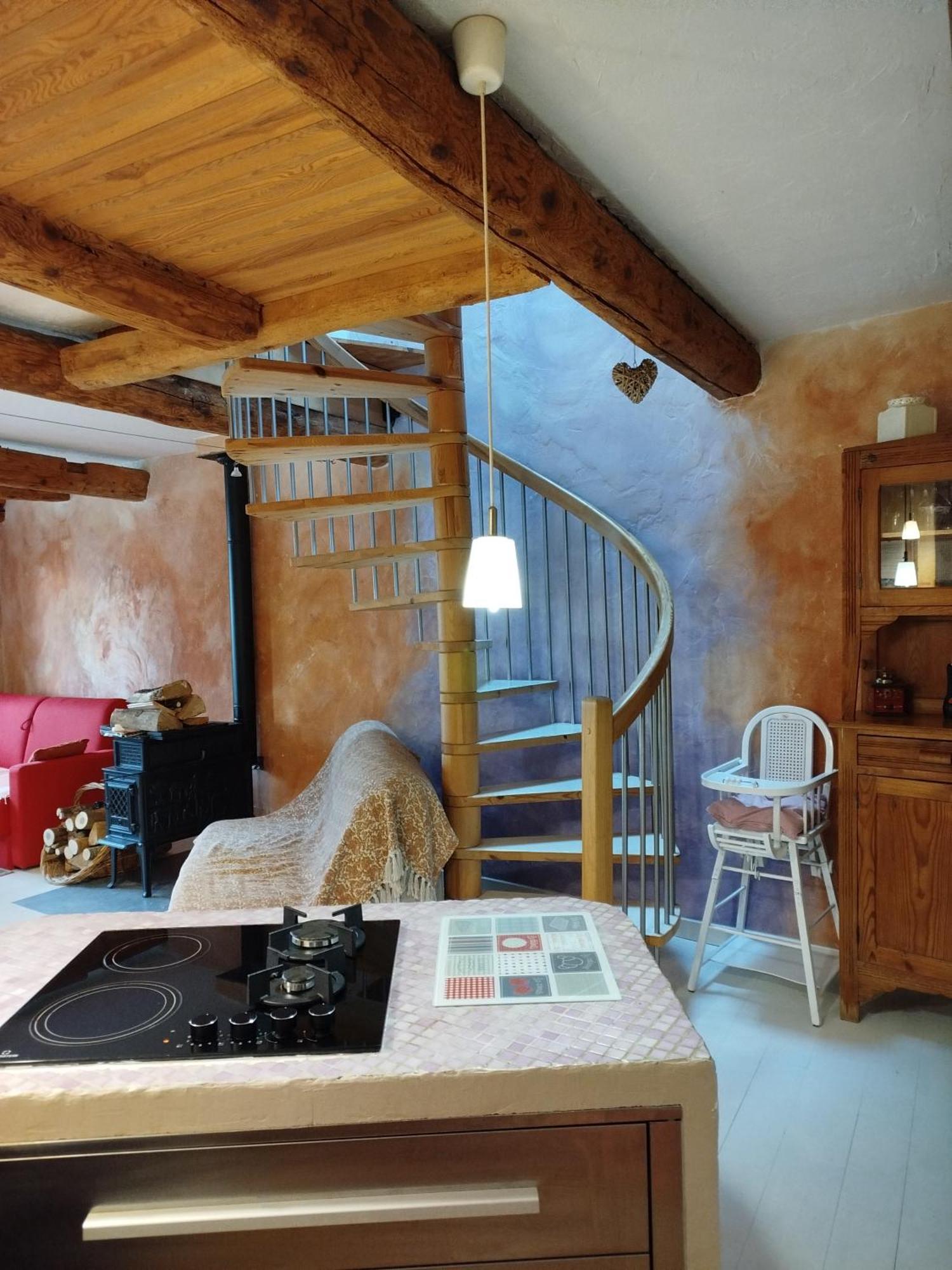 Eco-Gite Cottage Panoramique, Terrasses, Baby Foot, 150 M2 Renove Et Agrandi En 2024, Activites Proposees Champagnac-le-Vieux Kültér fotó